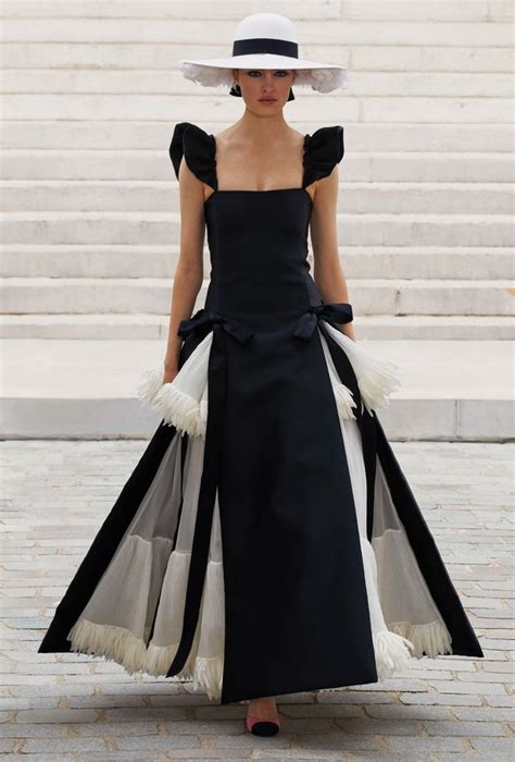 haute le mode chanel|Chanel haute couture.